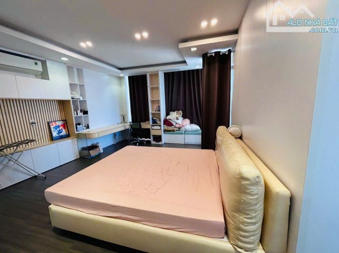 Mặt phố vỉa hè Lạc Long Quân Tây Hồ 120M2*8T thang máy kinh doanh đỉnh 78.9 TỶ.