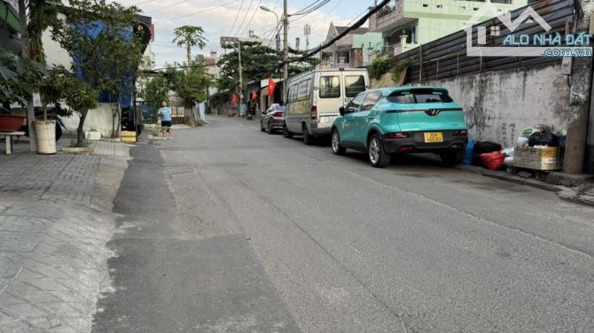 PHAN HUY ÍCH GÒ VẤP , 5,5×15 , XE HƠI NGỦ NHÀ ,NHÀ C4 TIỆN XÂY MỚI ,GẦN SÂN BAY ,NHỈNH 6 T