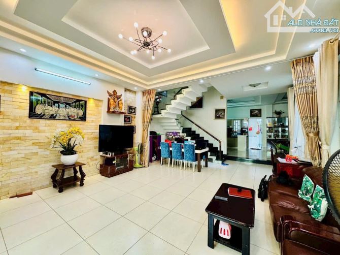 ❌PHÚ NHUẬN - THÍCH QUẢNG ĐỨC HXH TRÁNH - GẦN 150M2 - 4TẦNG - CHỈ 24 TỶ