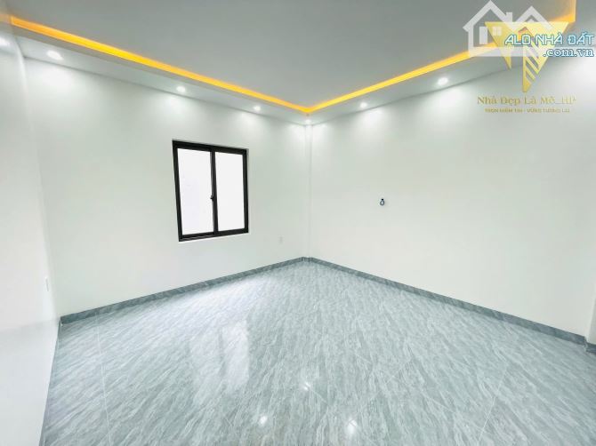 Bán nhà 4 tầng tại Hồ Sen , Dư Hàng Kênh ,Lê Chân Giá 5 ty2 - 10