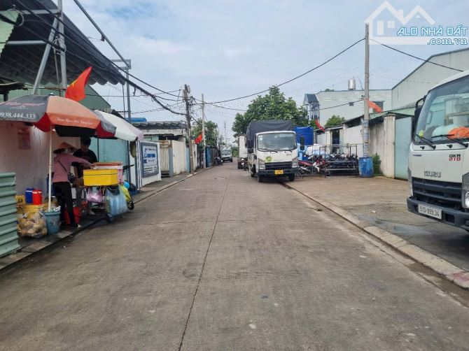 Bán gấp đất An Phú Đông, Quận 12 giá chỉ 28 triệu/m2 - 1