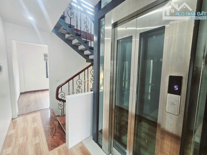 ĐÀO TẤN - BA ĐÌNH - 50M2 - 6 TẦNG THANG MÁY - MT 4M - Ô TÔ 5 CHỖ ĐỖ CỬA - CHỈ HƠN 16 TỶ - 1