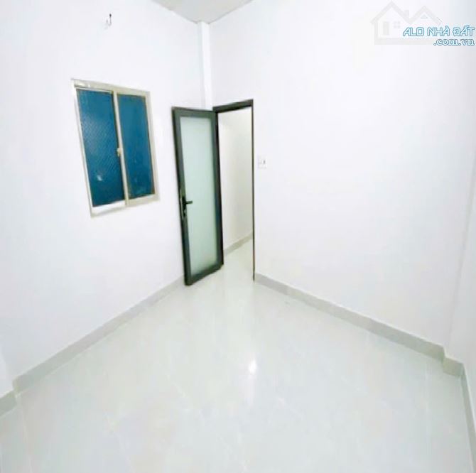 Bán nhà Quận 10, hẻm Ô tô Cách Mạng Tháng Tám, DT 3.9 x 10.96 m, 8,9 tỷ - 1