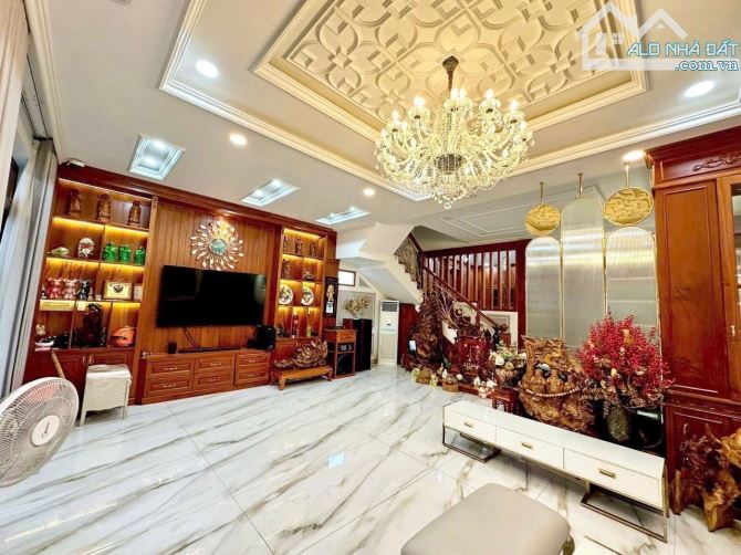 Bán Biệt Thự mặt tiền đường số 10 HIỆP BÌNH CHÁNH THỦ ĐỨC DT: 120m2 Giá 16.6 Tỷ - 1