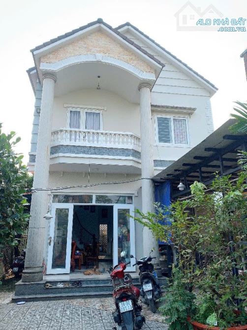 Bán Nhà 2 tầng giáp Cầu Sắt đường VƯỜN LÀI, P.AN PHÚ ĐÔNG, Q12, dt 215m² giá 9,3 tỷ - 1