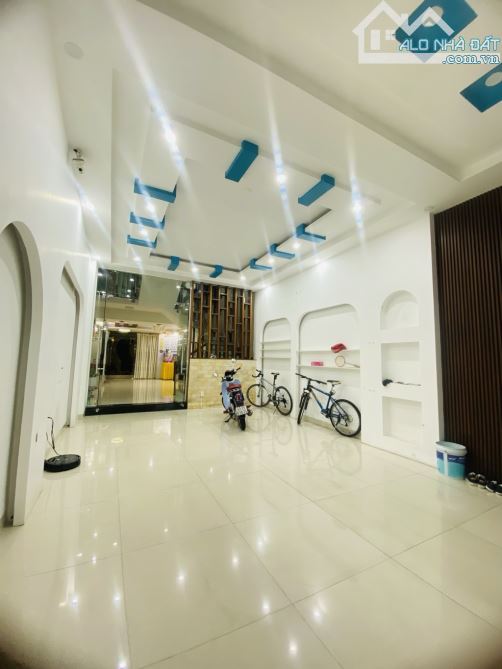 🏠 BÁN NHANH TRONG TUẦN NHÀ 4 TẦNG MẶT TIỀN KINH DOANH PHAN ĐĂNG LƯU HẢI CHÂU GIÁ 18,XTỶ - 1