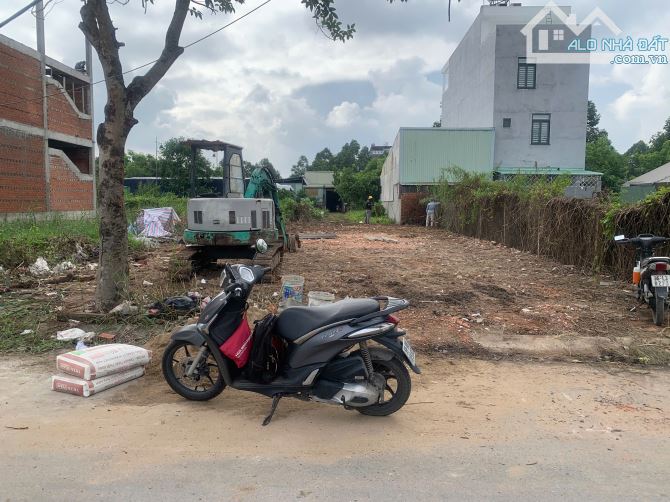 BÁN NỀN (10X24,5) FULL THỔ GIÁP RANH THỦ ĐỨC VIEW SÔNG ĐƯỜNG 10M SỔ RIÊNG CÁCH QLO 13 700M - 1