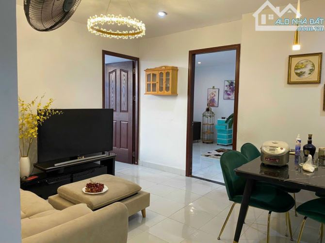 Bán nhà biệt thự khu Đakao, Q1. Hẻm 7m. DT : 9*16m. KC : 5 Tầng có TM. giá: 38 tỷ TL - 1