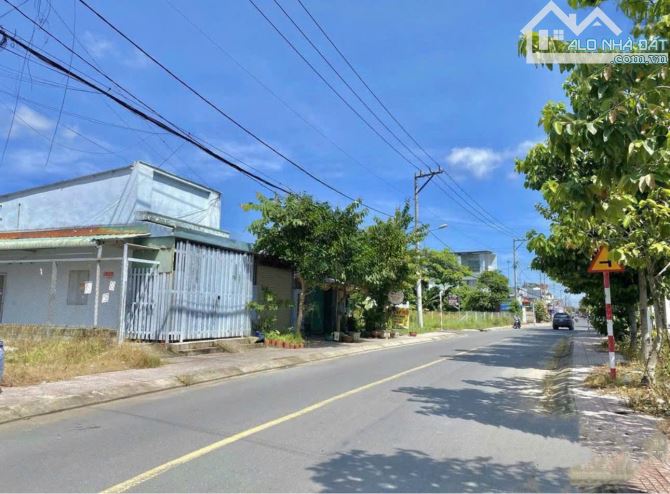Bán gấp lô đất mặt tiền nhựa gần chợ Tân Phú Trung Củ Chi, Dt 5x28m, SHR, giá 1,3 tỷ - 1