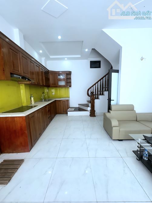 SIÊU PHẨM QUANG TRUNG HÀ ĐÔNG-37M- CACH 30M Ô TÔ TRÁNH-CHỈ 8 TỶ - 1