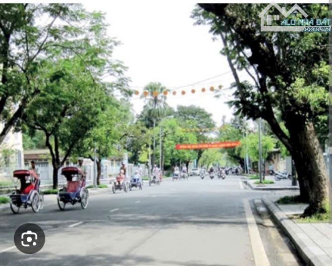 CẦN BÁN 395M2 ĐẤT VÀNG MẶT TIỀN ĐƯỜNG LÊ LỢI -TP HUẾ - 1
