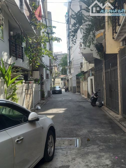 Cần tiền bán gấp nhà, DT 4,2x16m, 4 tầng, chỉ 13,9 tỷ tl .Nhà HXH đường Yên Thế, Tân Bình - 1
