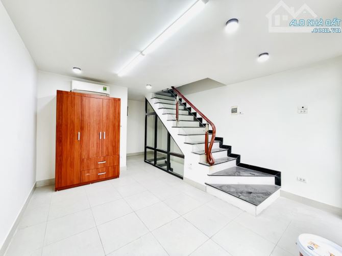 Bán nhà đẹp Gia Quất- ngõ rộng-đủ công năng 4,9 tỷ (thương lượng) - 1