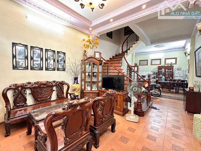 BÁN NHÀ KHƯƠNG HẠ NGÕ RỘNG 3 Ô TÔ – THIẾT KẾ 9 PHÒNG – DOANH THU 35TR/THÁNG - 1