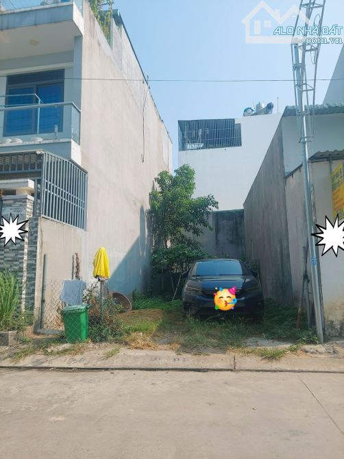 Q9, BÁN ĐẤT KHU DÂN CƯ PHÂN LÔ - DT: 83M2(5*16,5), TRUNG TÂM TĂNG NHƠ PHÚ A - 1
