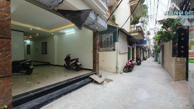 Bán nhà riêng xây mới phố Vũ Tông Phan, Thanh Xuân, ô tô vào nhà, 50m2 x 7 Tầng thang - 1