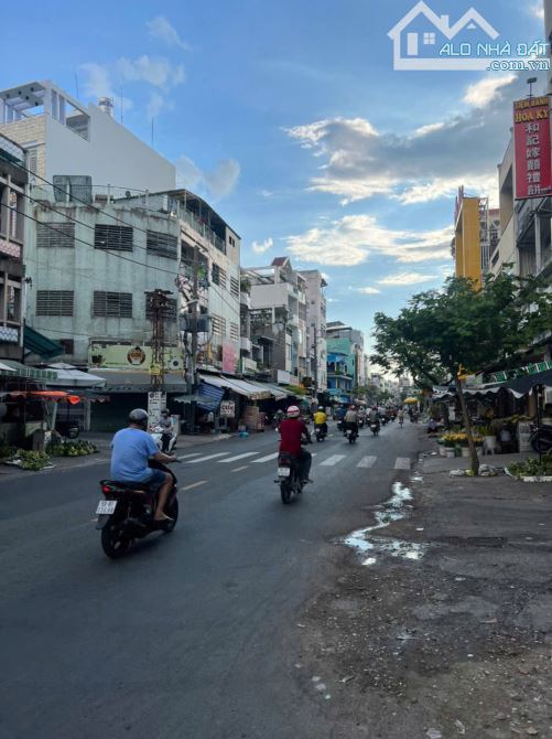BÁN GẤP NHÀ MẶT TIỀN ĐƯỜNG TRẦN QUÝ, QUẬN 11 CN 70m2 (3 TẦNG) - 1