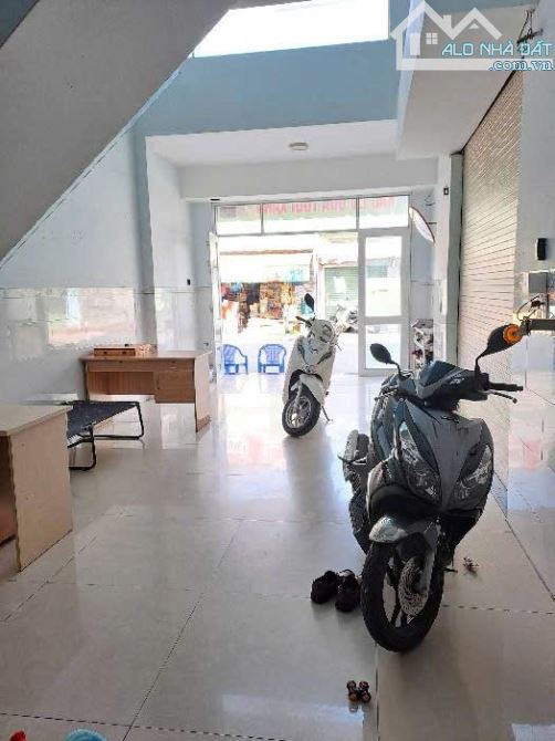 Bán Nhà 5 tầng Mặt Tiền  đường AN PHÚ ĐÔNG 09, phường AN PHÚ ĐÔNG, Q12,dt56m².Đường 12m - 1