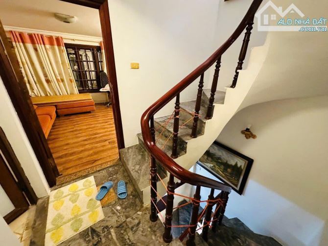 Nhà Phan Đình Phùng 10M Ra Phố 5 Tầng Mặt Tiền 4M 14.8 Tỷ Khung Bê Tông - 1