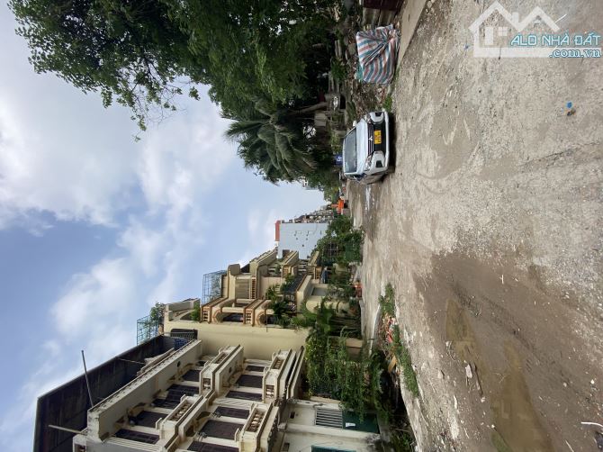 Đất Vàng Đầu Tư Xây Toà Building Mặt Phố Vạn Phục Kéo Dài, DT 140 MT 5.5M Giá 62.1Tỷ.