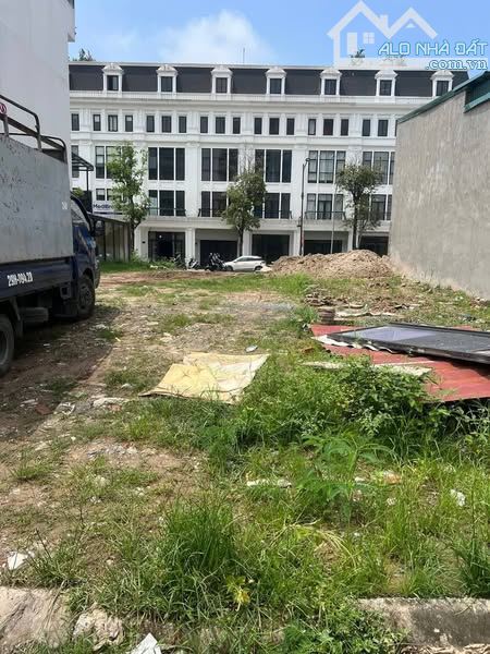 BÁN MẢNH ĐẤT PHÂN LÔ ĐỀN LỪ 3 LUIS CITY .DIỆN TÍCH 107m MẶT TIỀN 8m GIÁ 28,5 TỶ - 1
