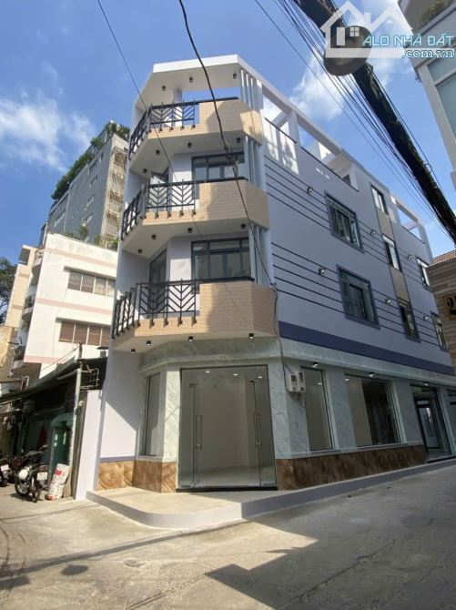 Góc 2 mặt tiền - Ngay Tôn Thất Tùng, P.PNL, Quận 1 - DT: 4m x 21m - Giá: 25 Tỷ - 1