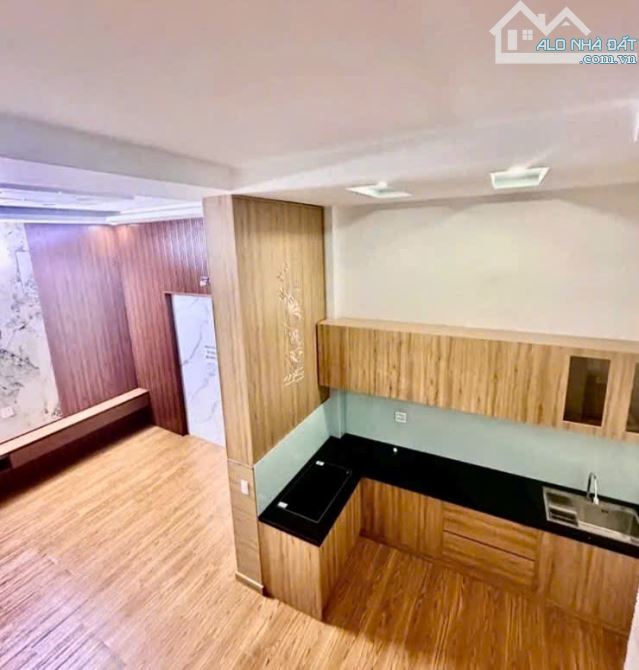 Bán Nhà Hẻm Cạn Sau 1 Căn Mặt Tiền Đường Biên Cương - P. Ngô Mây - TP. Quy Nhơn - 1