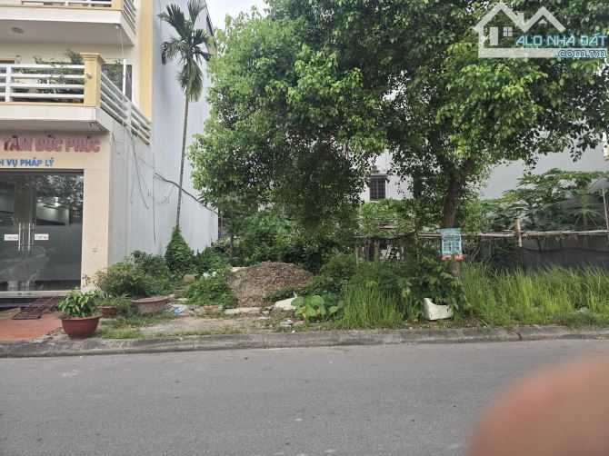 Bán đất Biệt Thự Lạc Long Quân - View Sông - TP Hải Dương - 1