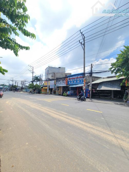 19Tỷ TL Dãy Trọ 417,6m2 MT Đường Lê Thị Trung , Thu Nhập 37Tr/Tháng - 1