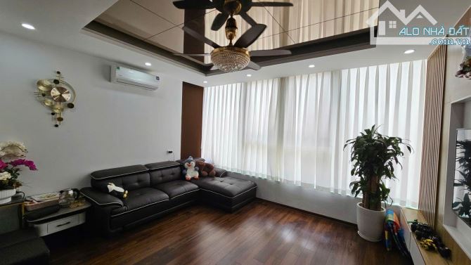 CỰC PHẨM LÔ GÓC, 6 TẦNG THANG MÁY, GARA Ô TÔ ,GIỮA LÒNG KĐT VĂN PHÚ SẦM UẤT. - 1