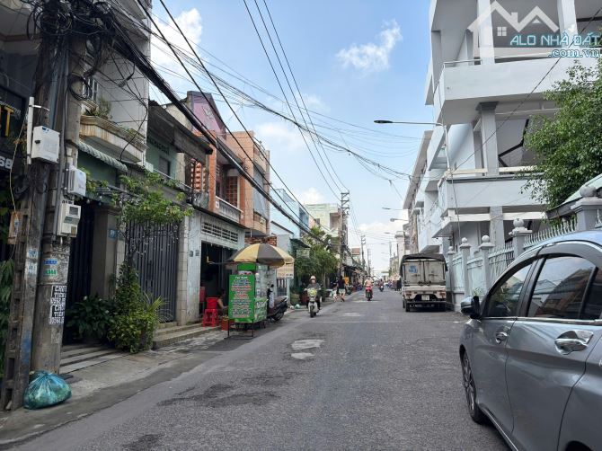 Bán nhà 1sẹc Phạm Văn Thuận , Phường Tân mai , Biên Hoà 81m2 giá 8,8tỷ - 2