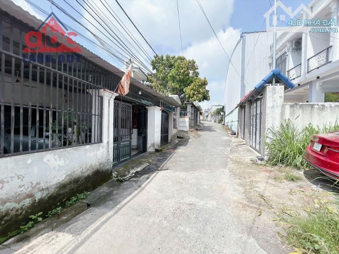 NP008 Bán lô đất 220m full thổ cư có sẵn căn nhà cấp 4 thuộc Kp.5A, P. Trảng Dài, Biên Hoà - 2