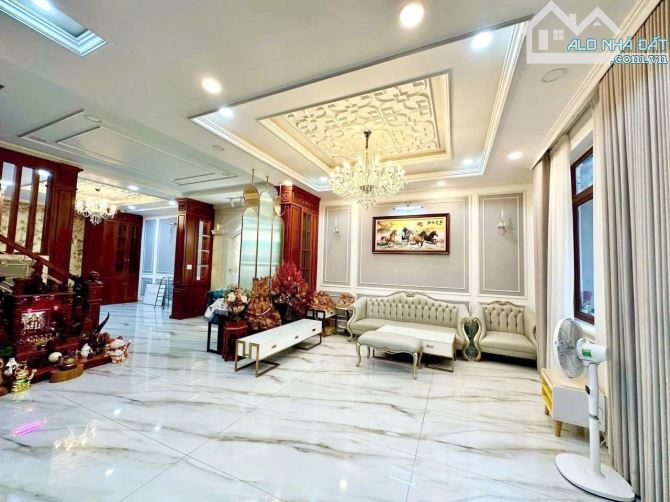 Bán Biệt Thự mặt tiền đường số 10 HIỆP BÌNH CHÁNH THỦ ĐỨC DT: 120m2 Giá 16.6 Tỷ - 2