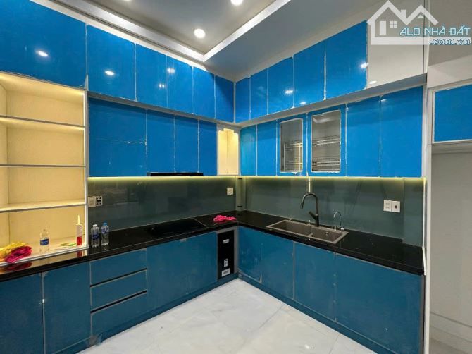 NHÀ MỚI  VỊ TRÍ ĐẮC ĐỊA  THIÊN PHƯỚC P9  CƠ HỘI AN CƯ GIỮA LÒNG TÂN BÌNH!, 2 LẦU , GIÁ 10. - 2