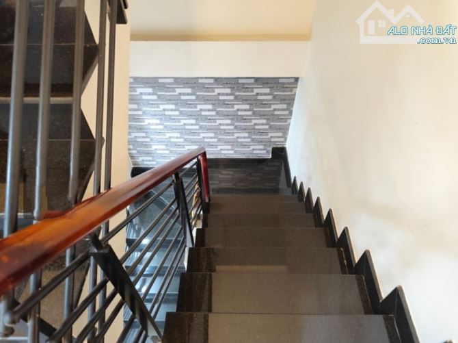 CẦN BÁN GẤP NHÀ MT VÀNH ĐAI TRONG BÌNH TÂN - 2