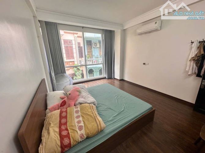 Cần bán nhà phố Chùa Hà 45 m2 4 tầng 4 m mặt tiền 12,4 - 2