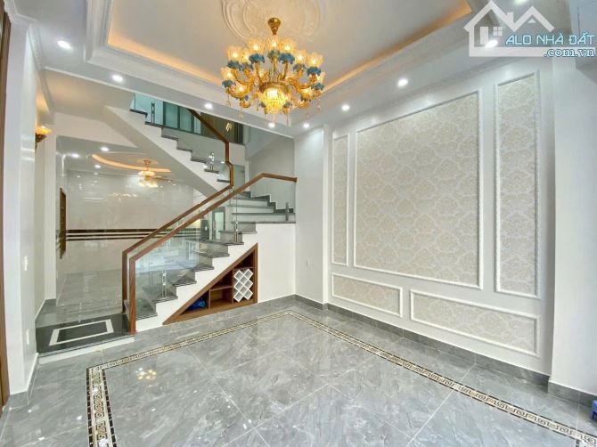 Nhà đẹp xây mới độc lập 40 m2 x 4T TĐC Sao Sáng - Tuyến 2 Ngô Gia Tự - 2