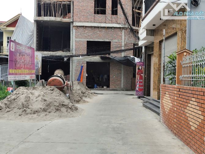 BÁN ĐẤT TẶNG NHÀ CẤP 4 – DIỆN TÍCH 100M² – CAM LỘ, HÙNG VƯƠNG, HỒNG BÀNG - 2