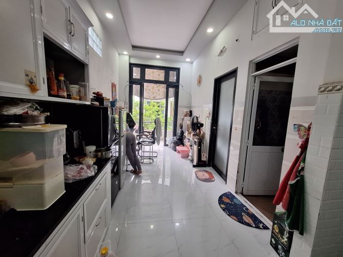 Q9, TĂNG NHƠN PHÚ B, 80M2(5,7*15)* 4 TẦNG, SẴN DÒNG TIỀN 22TR/THÁNG. GIÁ RẺ NHẤT KHU VỰC - 2