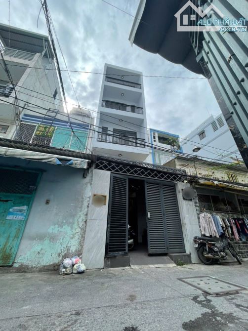 Kẹt tiền cần bán nhà Cách Mạng Tháng 8 - Quận 10, DT 4x15m, nhà 4 tầng, giá chỉ 13 Tỷ - 2