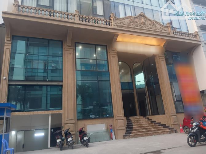 Bán tòa nhà văn phòng 9 tầng tại mặt phố Hoàng Cầu 230m2, mt 11m2, 2 thoáng, chỉ 116 tỷ. - 2
