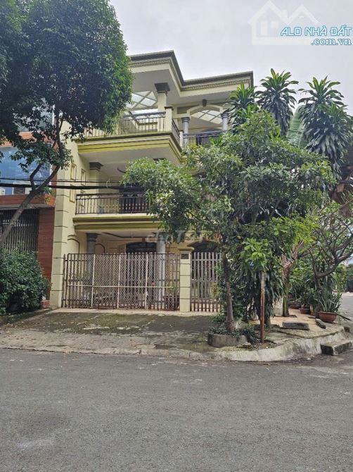 nhà rộng 550m2 , khu tân tạo KD đa lĩnh vực giá 35tr/tháng - 2