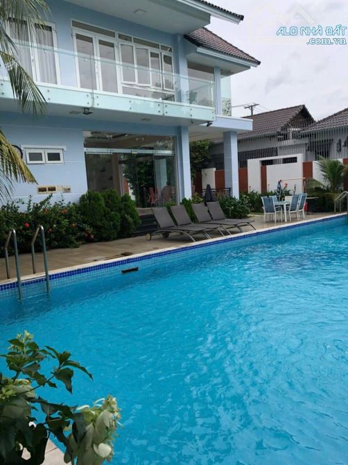 Bán biệt thự Dương Công Khi, Tân Hiệp, Hóc Môn: 20 x 34, giá 26 tỷ. - 2