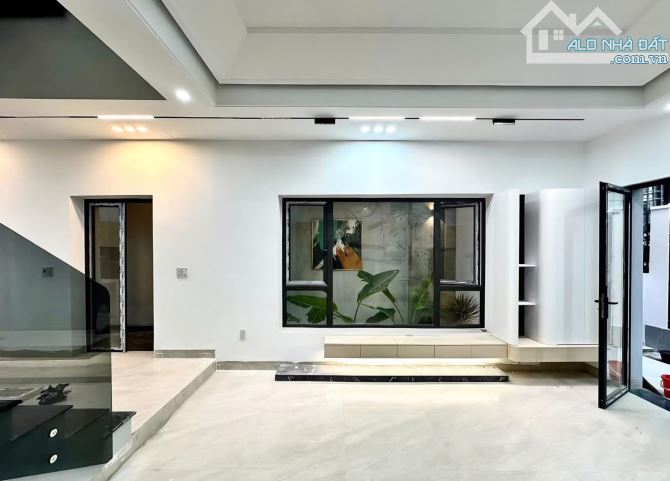 Nhà Phố Văn Cao Bên Chẵn Đẹp Long Lanh - 2