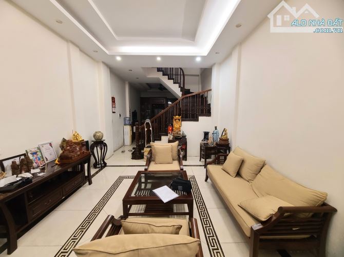 CỰC HIẾM SÁT MP NGUYỄN TUÂN 50M2 5 TẦNG-PHÂN LÔ Ô TÔ -KINH DOANH NHỈNH 19 TỶ -GIÁ QUÁ TỐT - 2