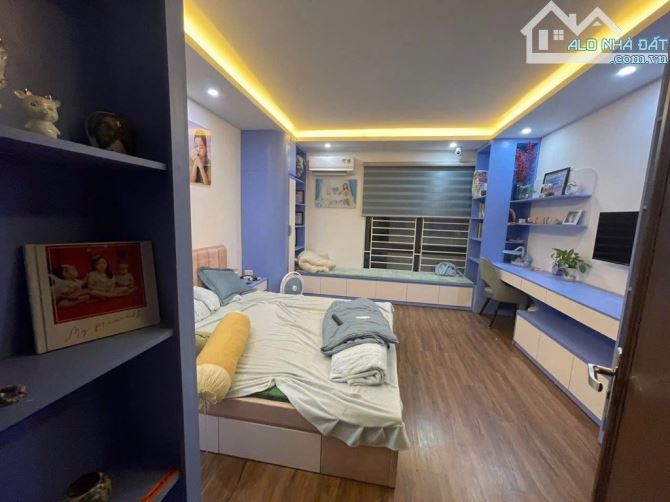 BÁN NHÀ TỰU LIỆT, LINH ĐÀM 5 TẦNG ĐẸP, Ô TÔ ĐỖ CỬA - FULL NỘI THẤT Ở NGAY CHỈ HƠN 5 TỶ. - 2