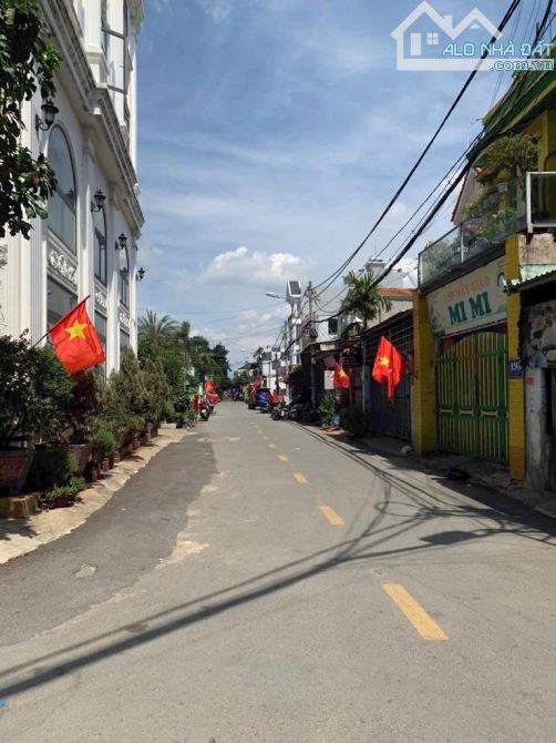 Nhà cấp 4 1/ đường TÂN THỚI NHẤT 02, phường TÂN THỚI NHẤT, Q12, dt 109m2 (5,1mx23m), 6,7Tỷ - 2