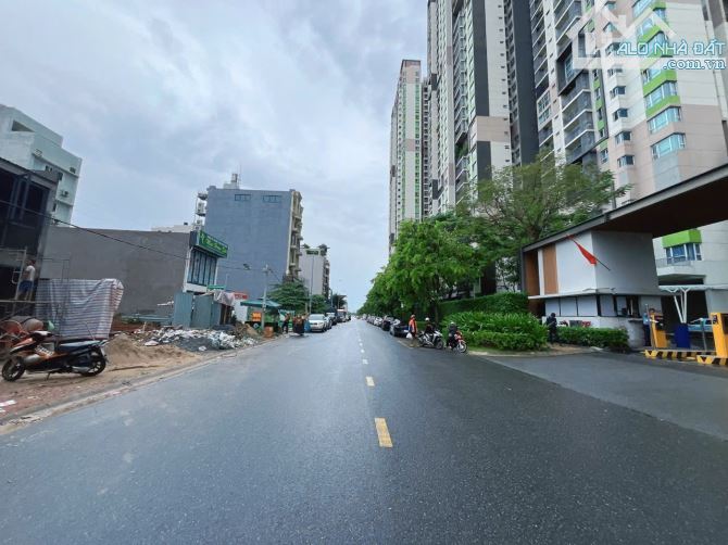 Bán tòa building khan hiếm MT Nguyễn Thanh Sơn Q.2-10x20m Hầm 7 tầng HĐT 350tr giá 99 tỷ. - 2