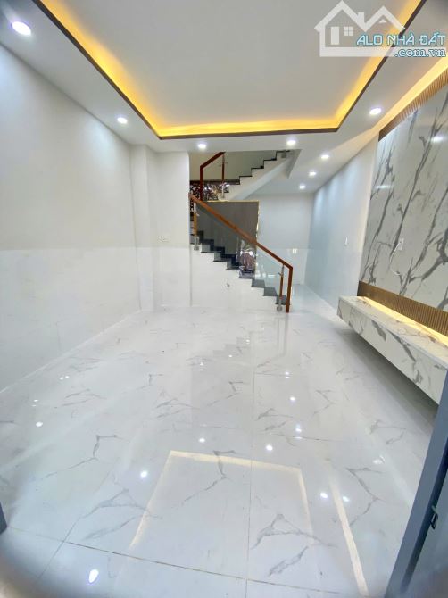 BÁN NHÀ 3 TẦNG HẺM XE HƠI – ÂU DƯƠNG LÂN, PHƯỜNG 3, QUẬN 8 - 6,5 Tỷ TL - 2