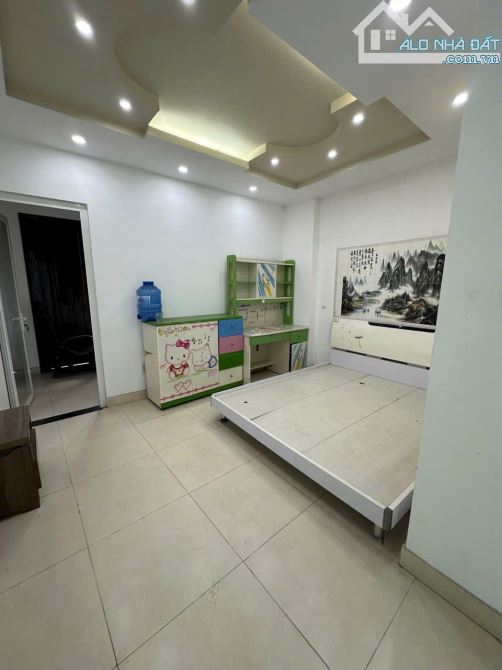 Tòa CHDV mặt tiền,9m x 20m,24 phòng căn hộ dịch vụ + MB, thu nhập 130 triệu/tháng - 2